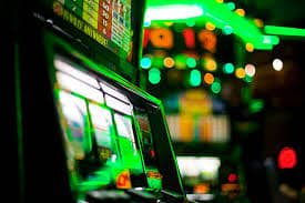 Tampilan visual permainan slot uh7777 – grafis tajam, animasi mulus, dan pengalaman bermain premium